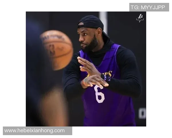 深圳网球队包夹战术解析与其在网球界的影响探讨