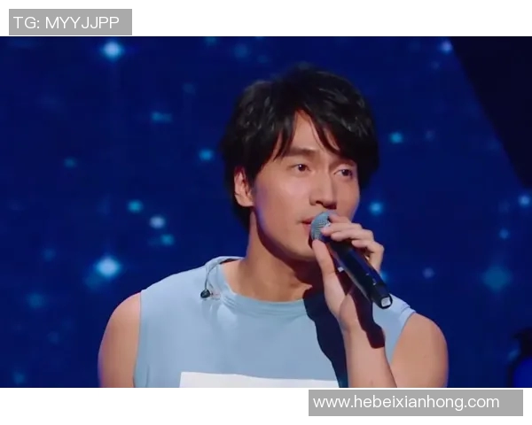 小孩追星梦实现足球明星亲笔签名温暖心灵瞬间